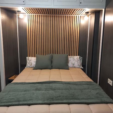 Apartamento E&R Malaga Centro- Parking Gratis Bagian luar foto