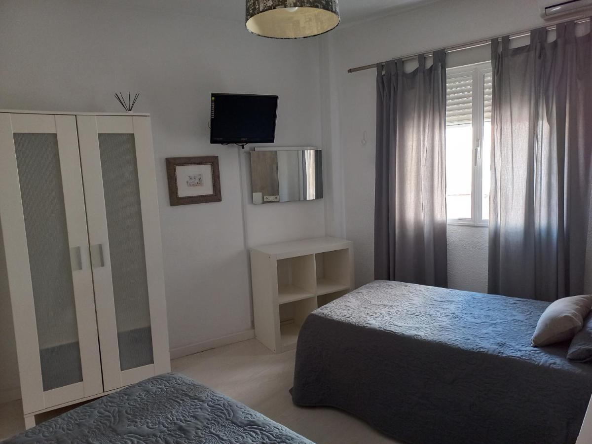 Apartamento E&R Malaga Centro- Parking Gratis Bagian luar foto