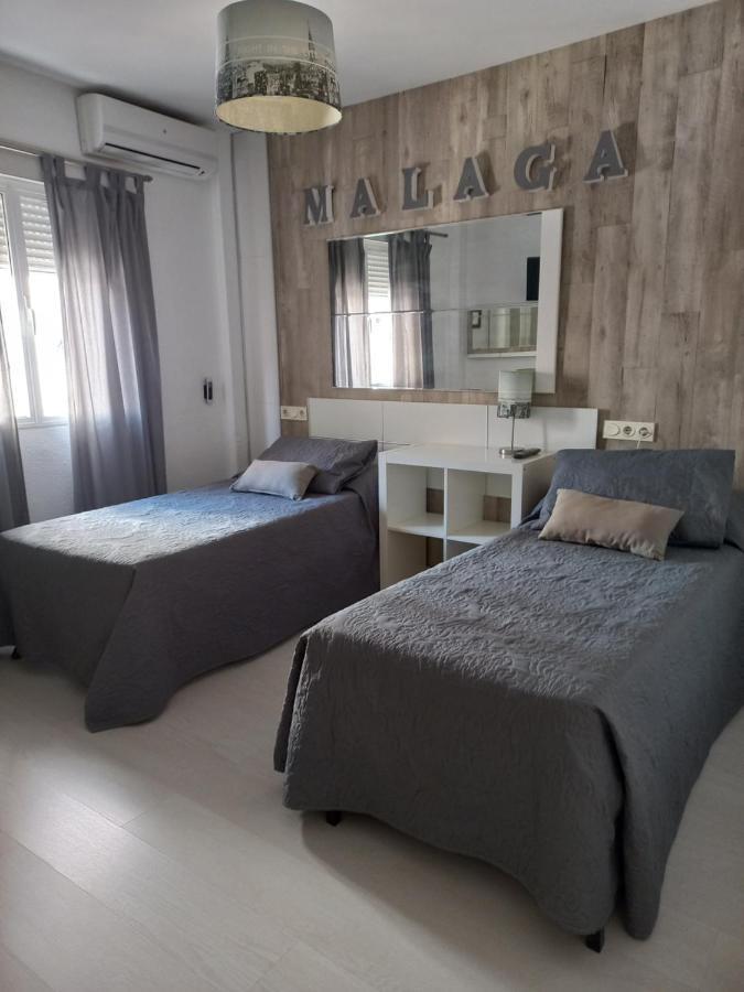 Apartamento E&R Malaga Centro- Parking Gratis Bagian luar foto