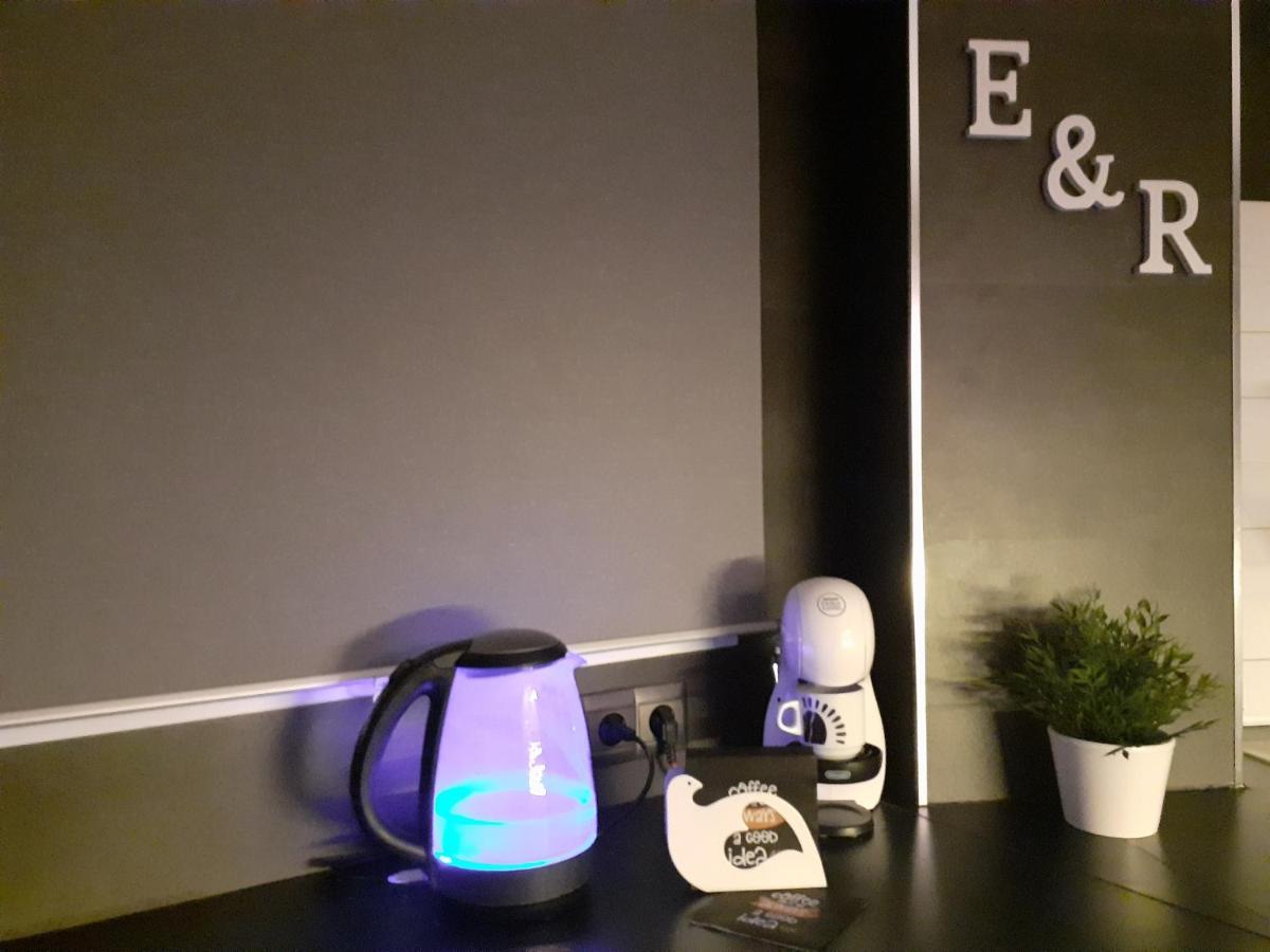 Apartamento E&R Malaga Centro- Parking Gratis Bagian luar foto