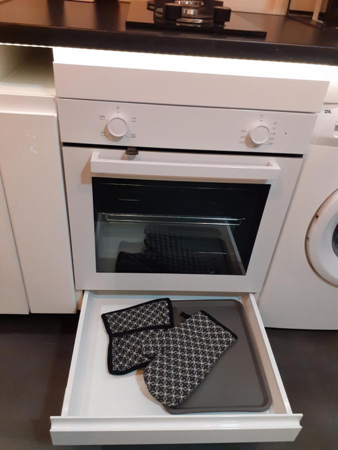 Apartamento E&R Malaga Centro- Parking Gratis Bagian luar foto