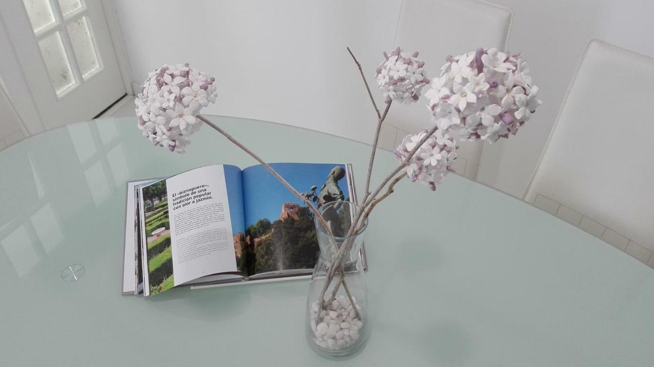 Apartamento E&R Malaga Centro- Parking Gratis Bagian luar foto