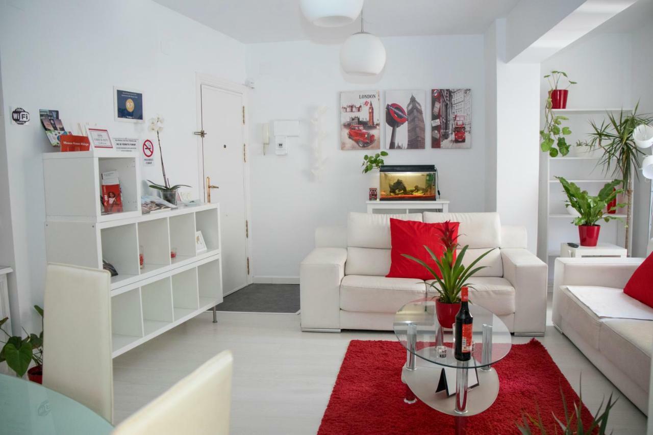 Apartamento E&R Malaga Centro- Parking Gratis Bagian luar foto