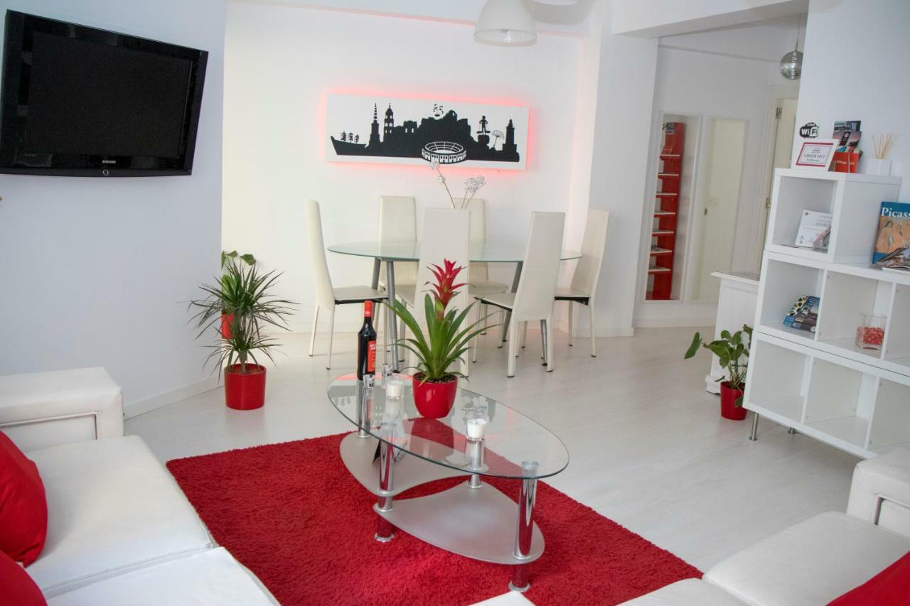 Apartamento E&R Malaga Centro- Parking Gratis Bagian luar foto