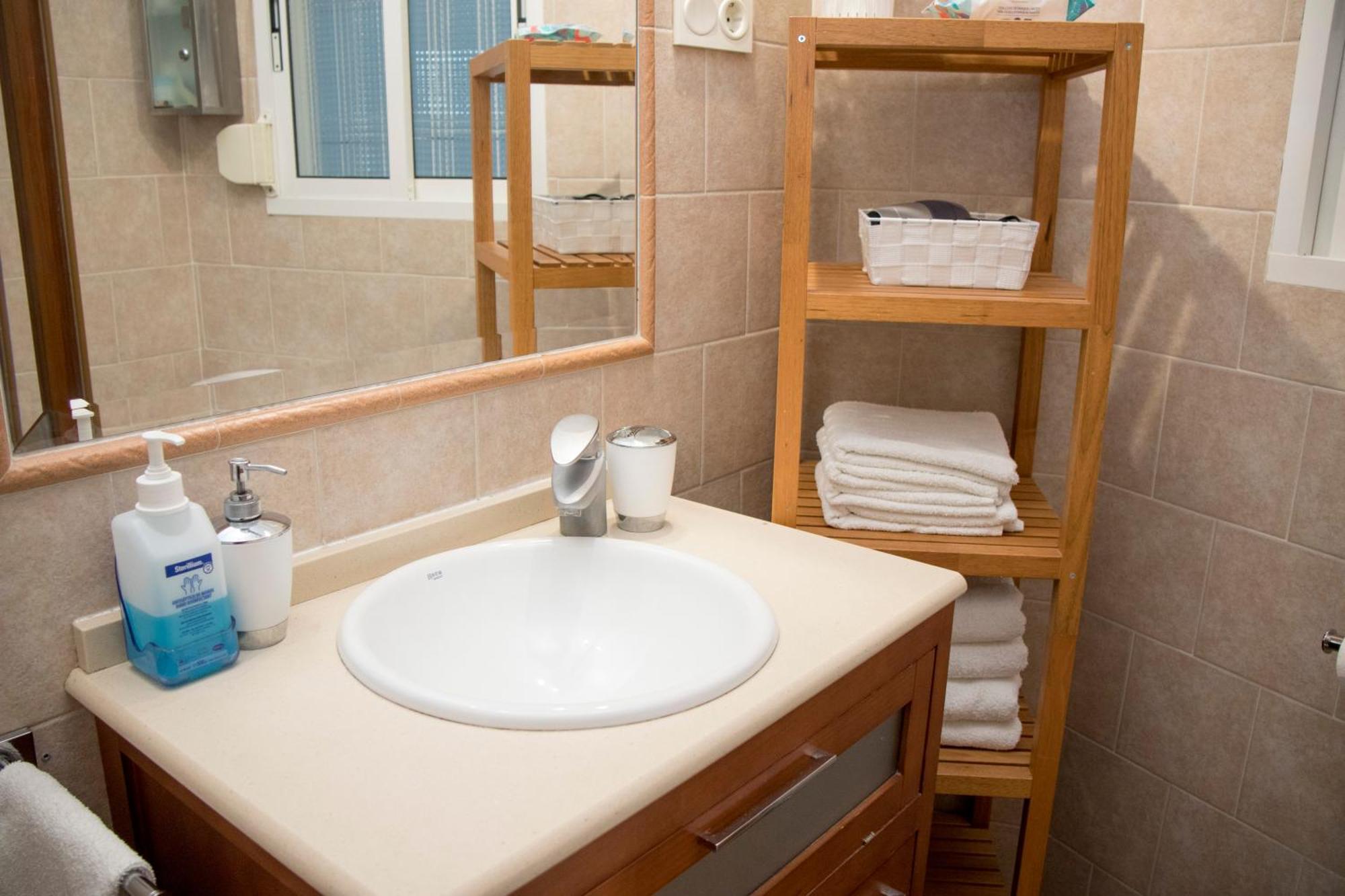 Apartamento E&R Malaga Centro- Parking Gratis Bagian luar foto
